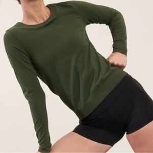 Athleta In Motion Forest Green Long Sleeve Top